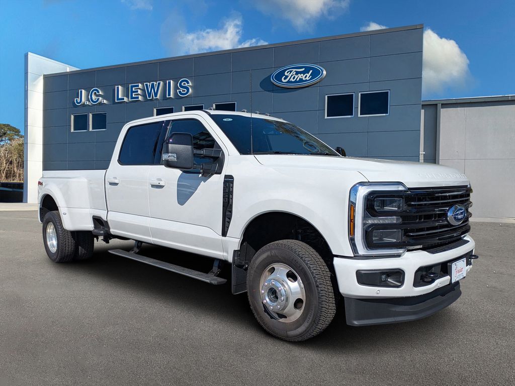 2026 Ford F-350 Platinum