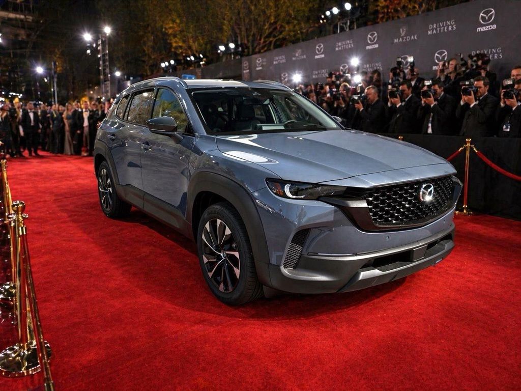 2026 Mazda CX-50 2.5 Hybrid Premium Plus's photo