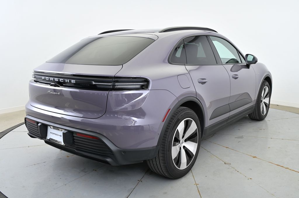Thumbnail: 2025 Porsche Macan - 7