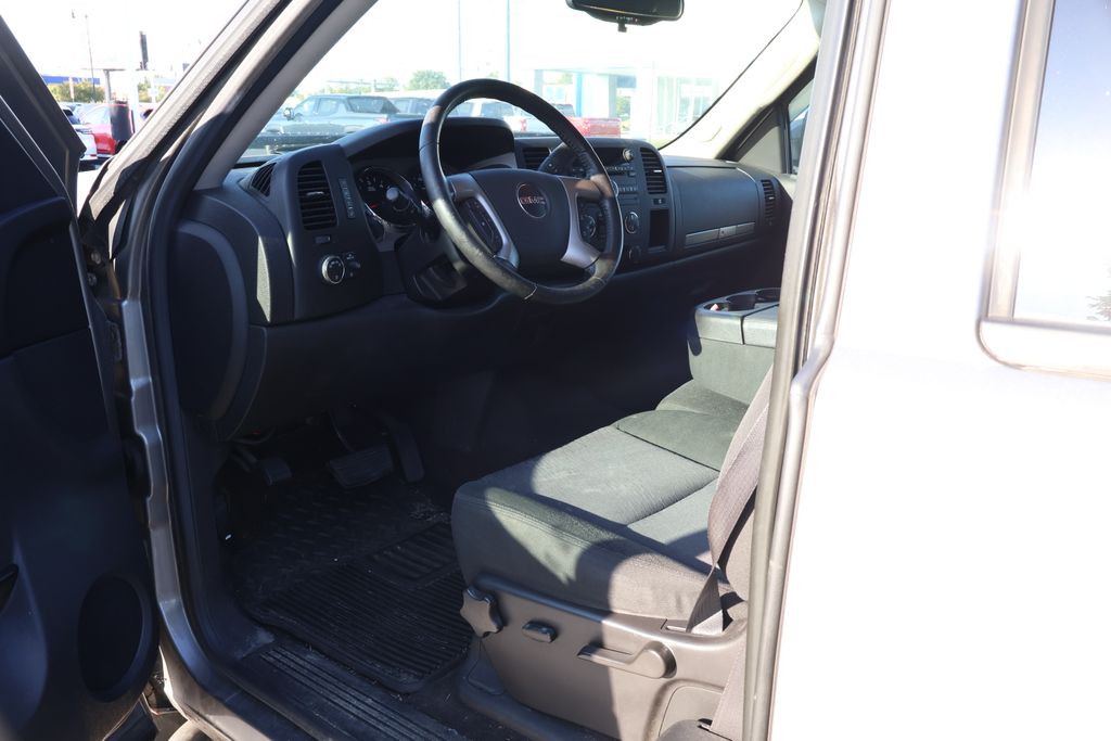 Thumbnail: 2012 GMC Sierra 1500 - 12