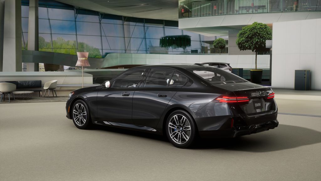 Thumbnail: 2026 BMW 5 Series - 28
