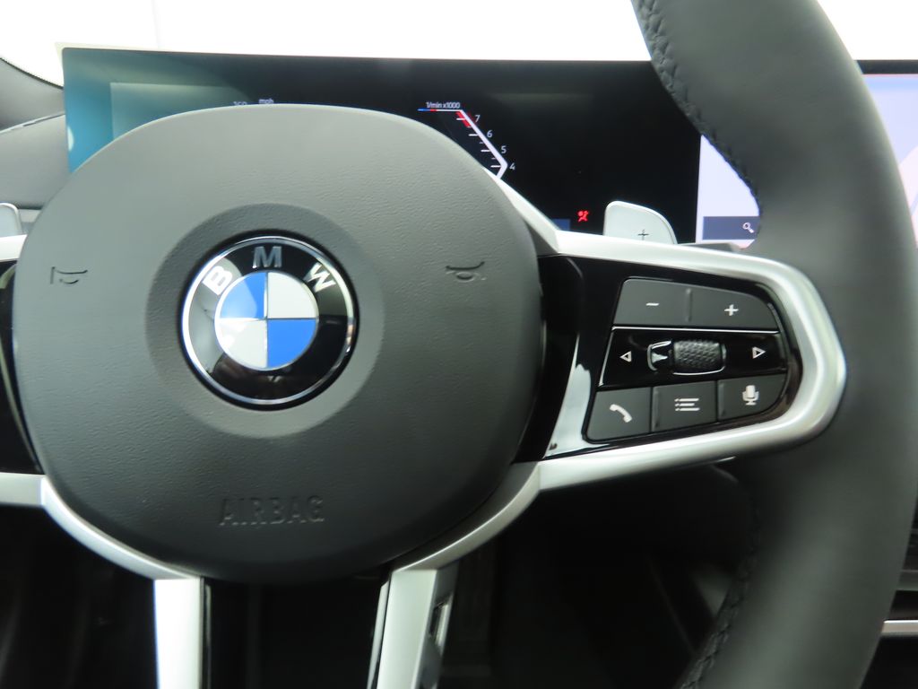 Thumbnail: 2026 BMW 3 Series - 12