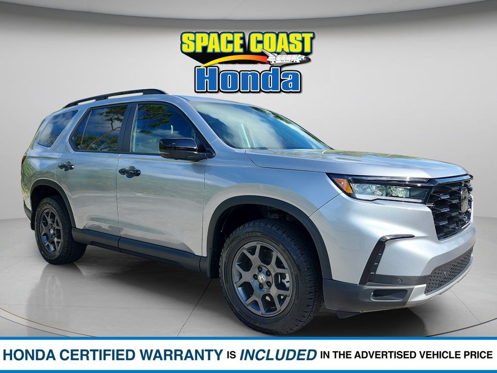 Lunar Silver Metallic 2025 Honda Pilot SUV / Crossover All-Wheel Drive Automatic
