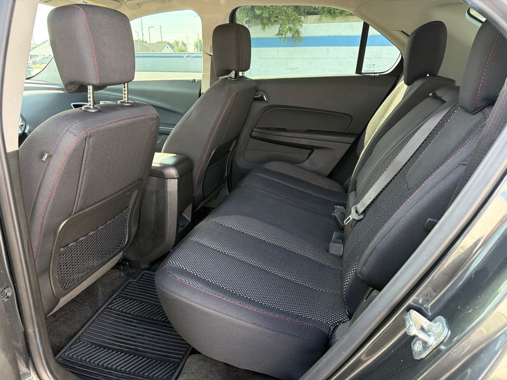 Thumbnail: 2017 Chevrolet Equinox - 18