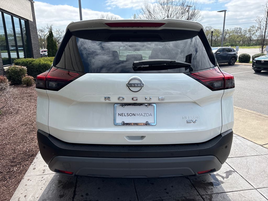 Used 2023 White Nissan SV image 5