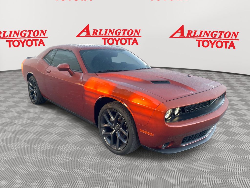 2023 Dodge Challenger SXT's photo
