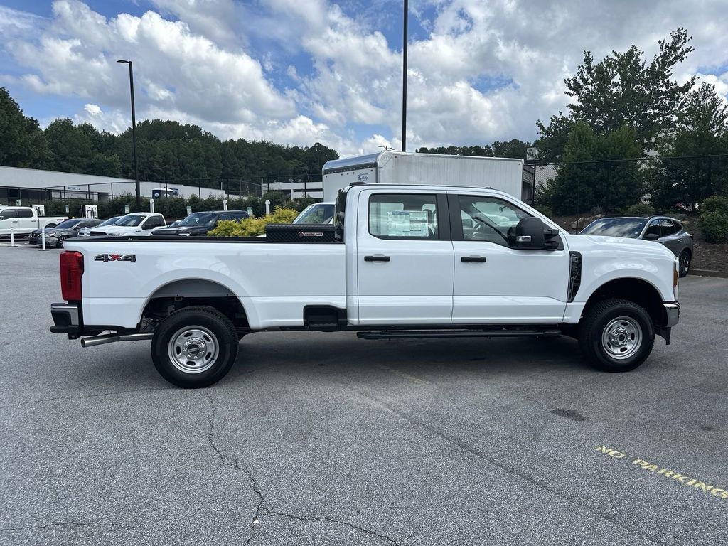 2024 Ford F-250SD XL 8