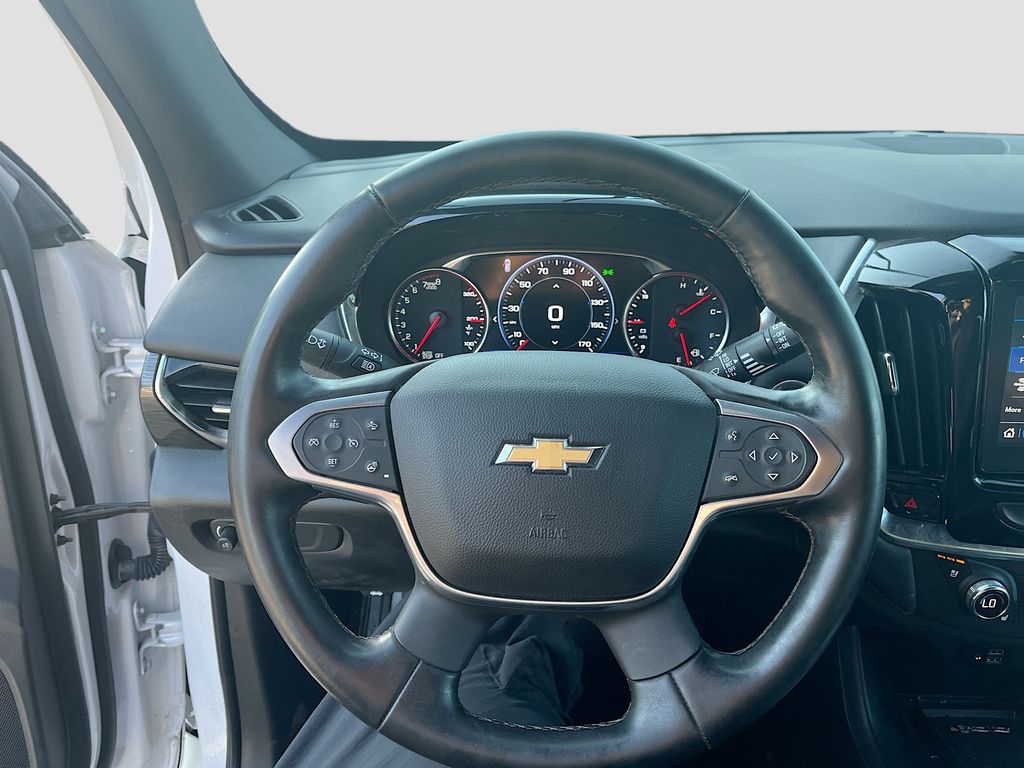 Used 2023 Beige Chevrolet High Country image 11