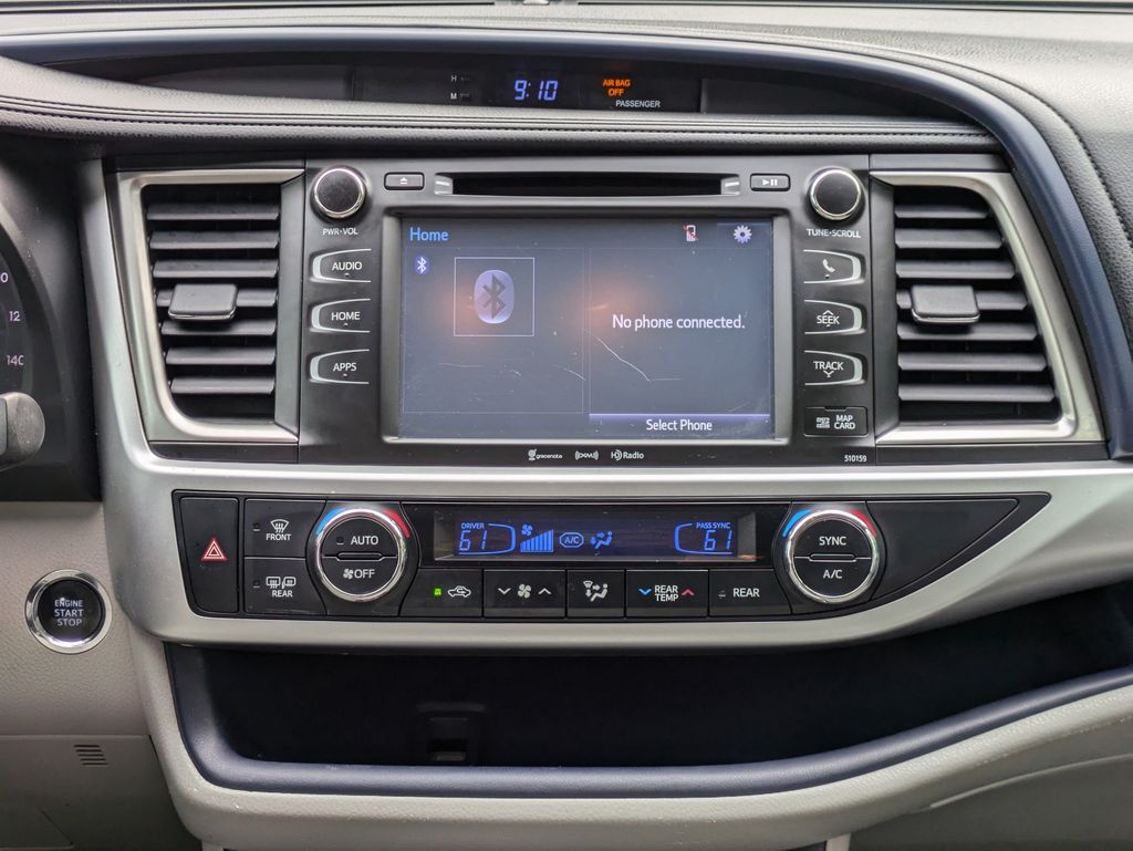 Used 2016 Toyota Highlander SUV