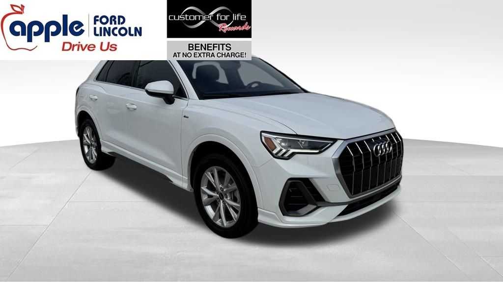 2024 Audi Q3 Premium 45 TFSI S line quattro Tiptronic