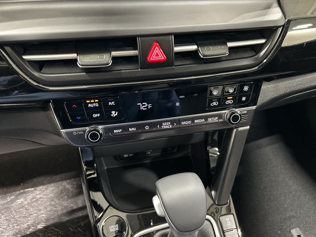 new 2026 Kia Seltos car, priced at $29,455