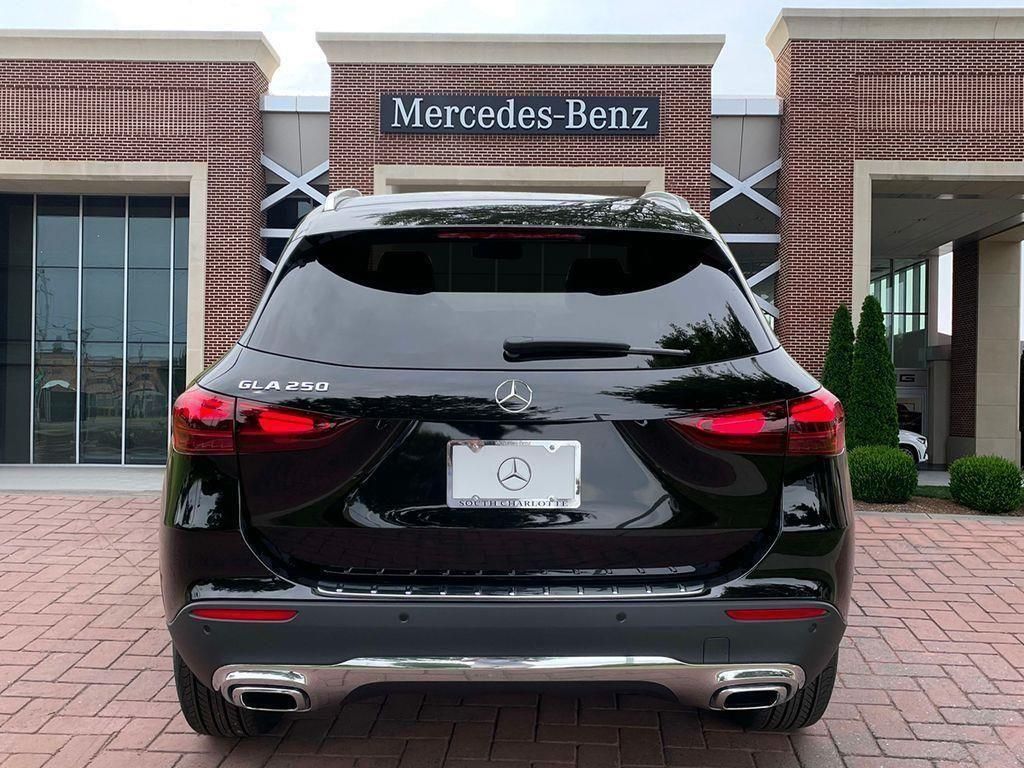 2025 Mercedes-Benz GLA 250 5