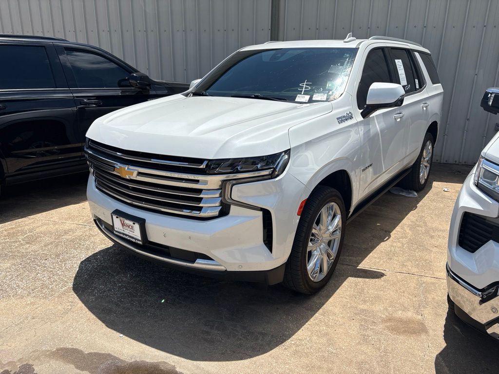  2022 Chevrolet Tahoe High Country 4WD   