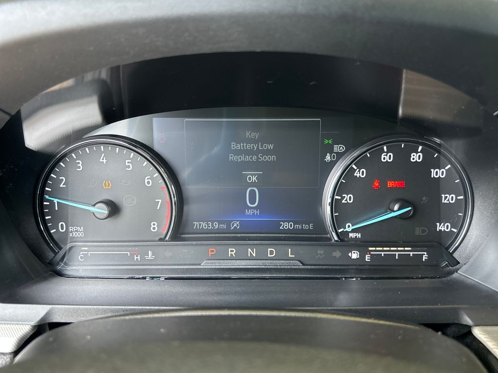 Used 2021 Blue Ford XLT image 16