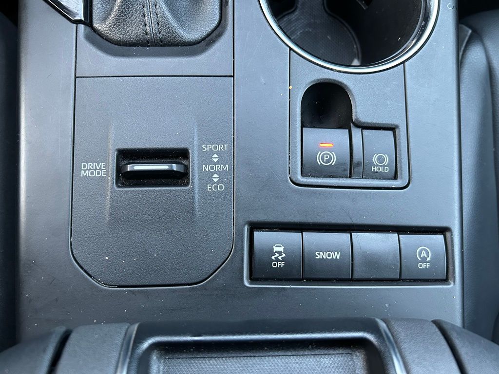 2022 Toyota Highlander XLE 29