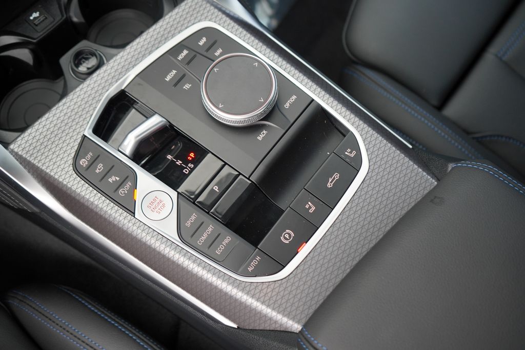 Thumbnail: 2026 BMW 4 Series - 21