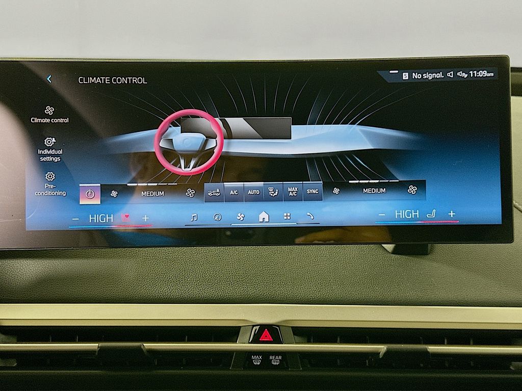 Thumbnail: 2026 BMW iX - 14