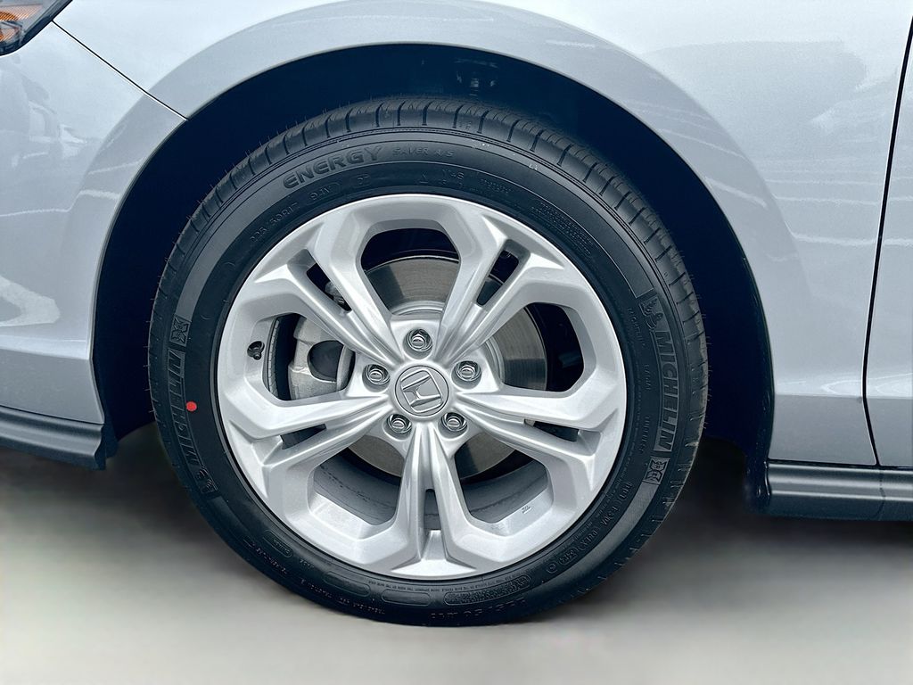 2025 Honda Accord LX 22