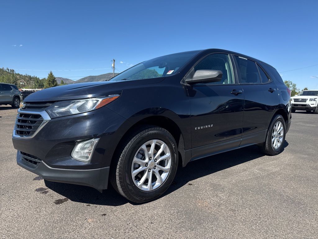 View vehicle photo 3