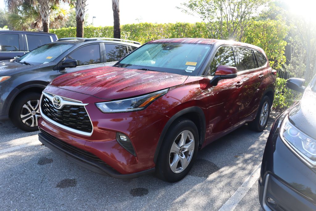Thumbnail: 2021 Toyota Highlander - 1