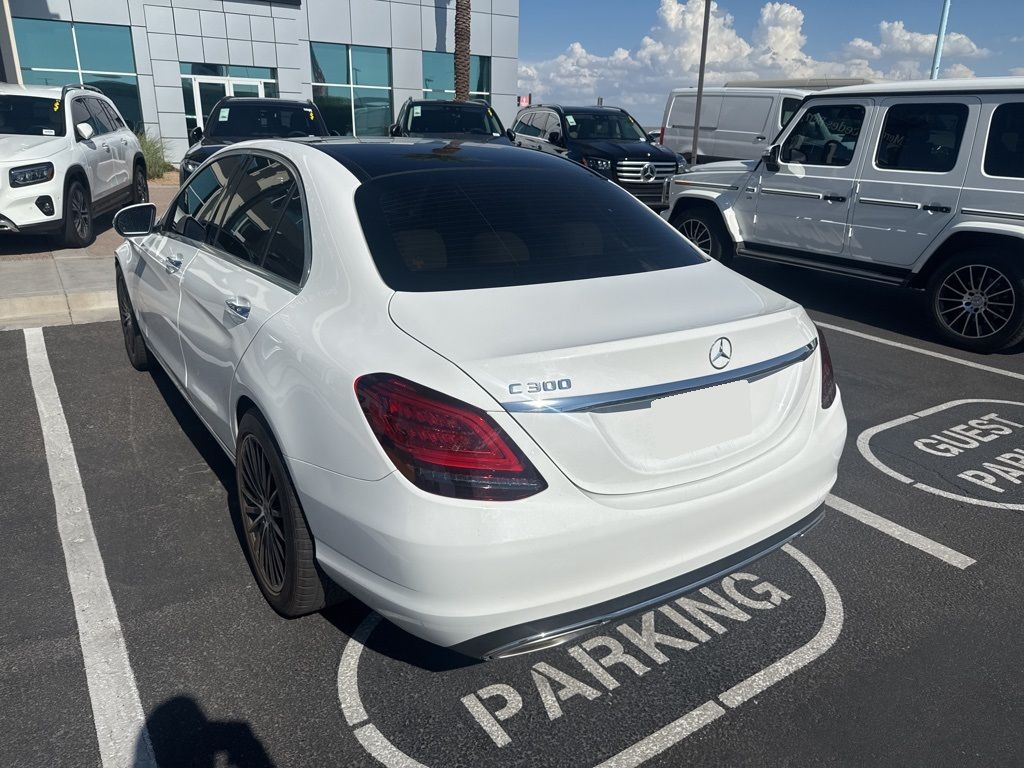 Thumbnail: 2021 Mercedes-Benz C-Class - 4