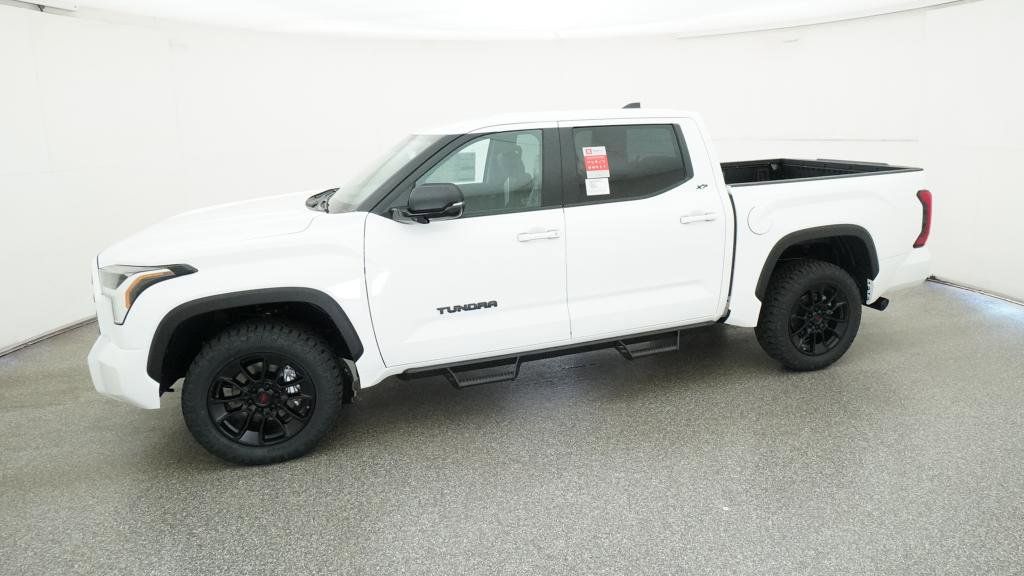 Thumbnail: 2025 Toyota Tundra - 32