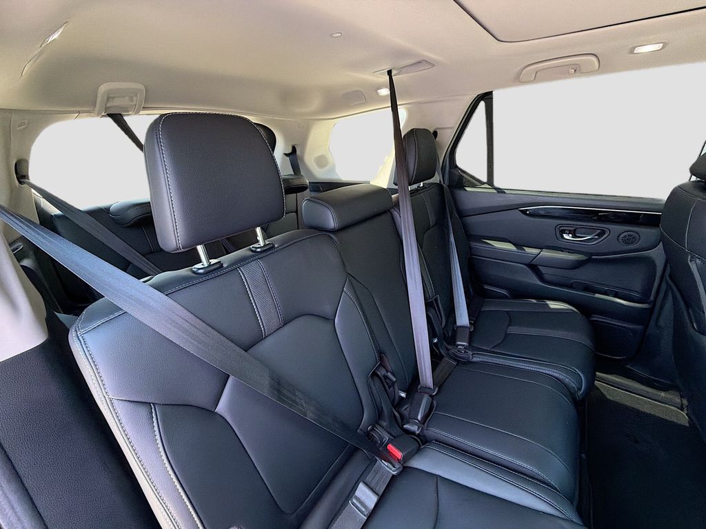 Used 2024 Gray Honda Touring image 29