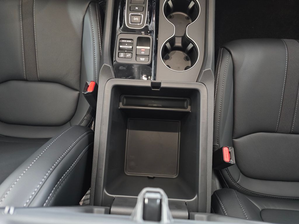 Thumbnail: 2026 Honda Pilot - 24