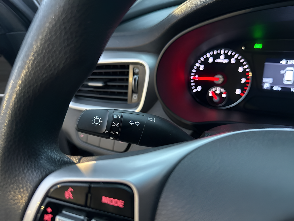 Used Car 2020 Kia Sorento  Lx For Sale Under $15,000 In Austin, Texas