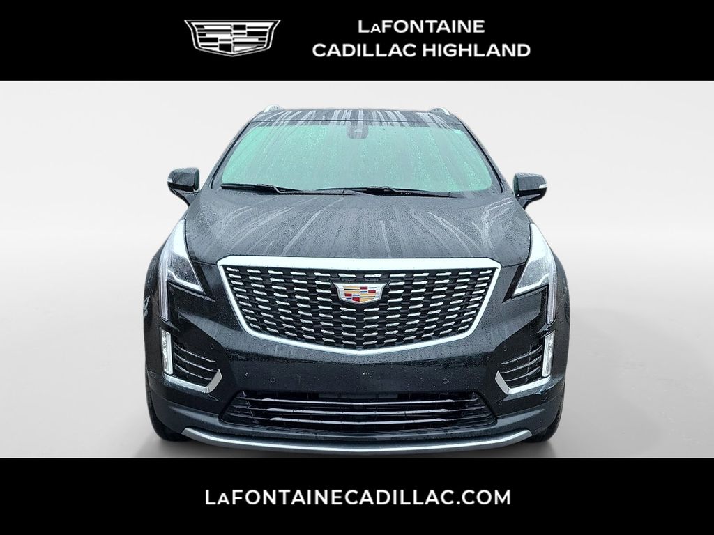 2022 Cadillac XT5 Premium Luxury 2