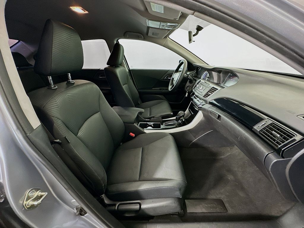 Thumbnail: 2016 Honda Accord - 26