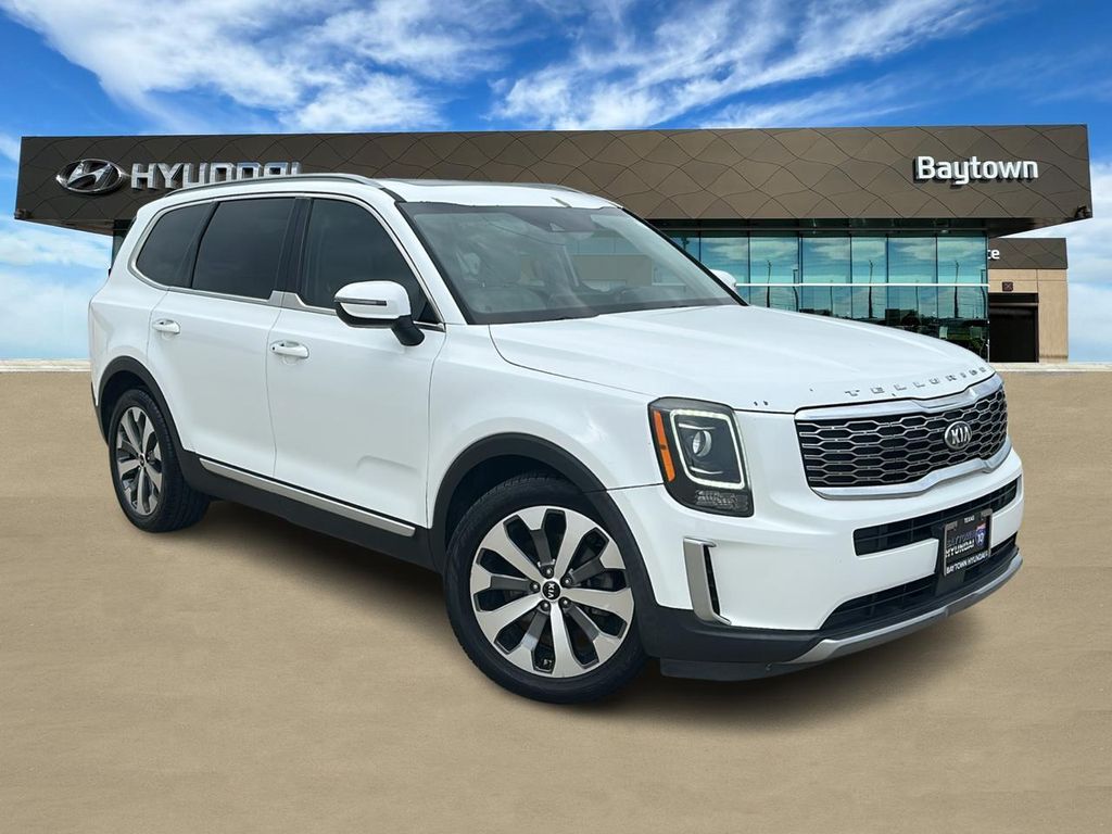 2020 Kia Telluride S White at Bravo Nissan