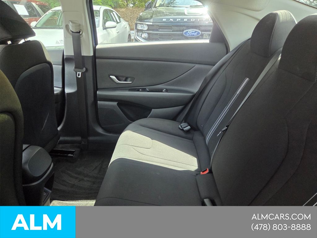 Used 2024 Blue Hyundai SEL image 29
