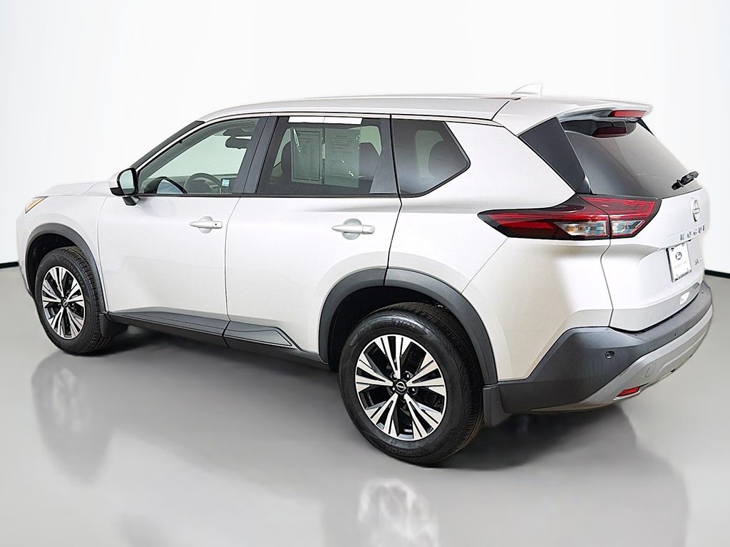 Used 2023 Silver Nissan SV image 8