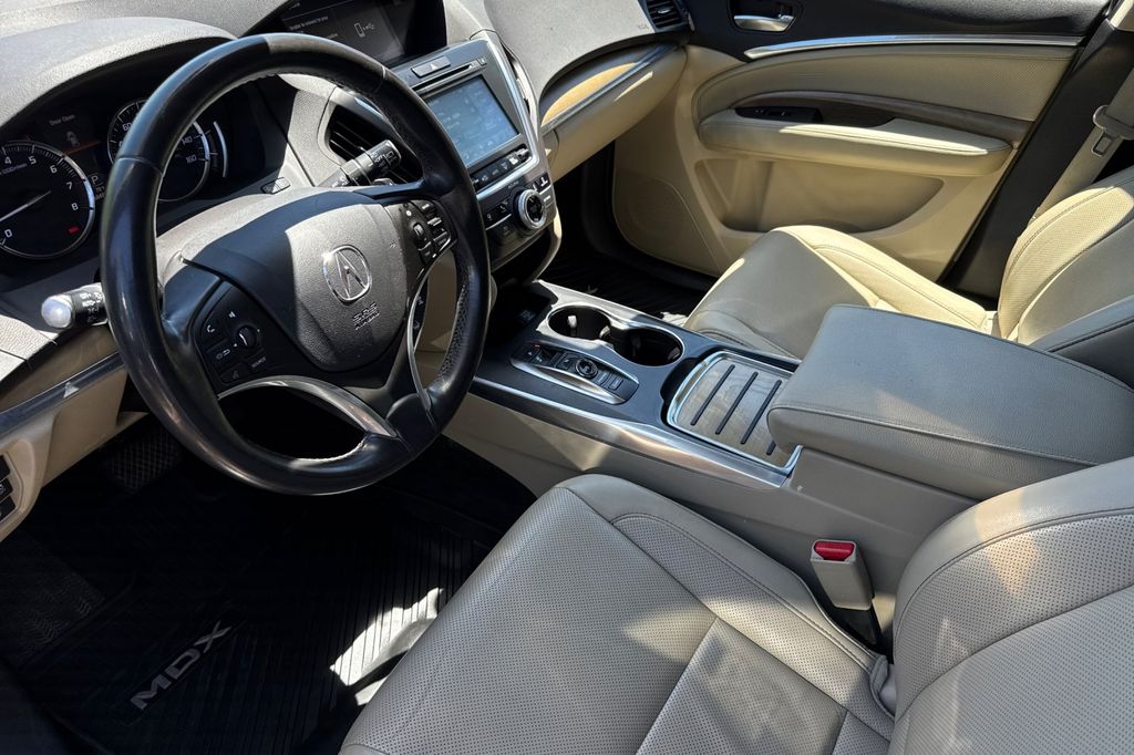 Used 2020 Platinum White Pearl Acura Technology image 12