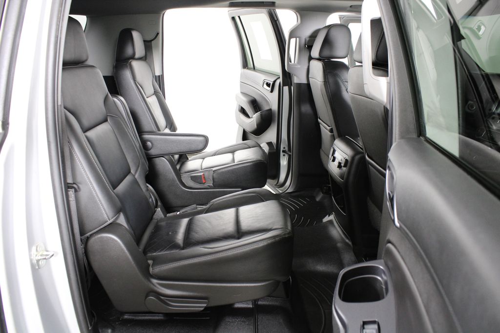 Used 2018 Chevrolet Suburban for sale in 