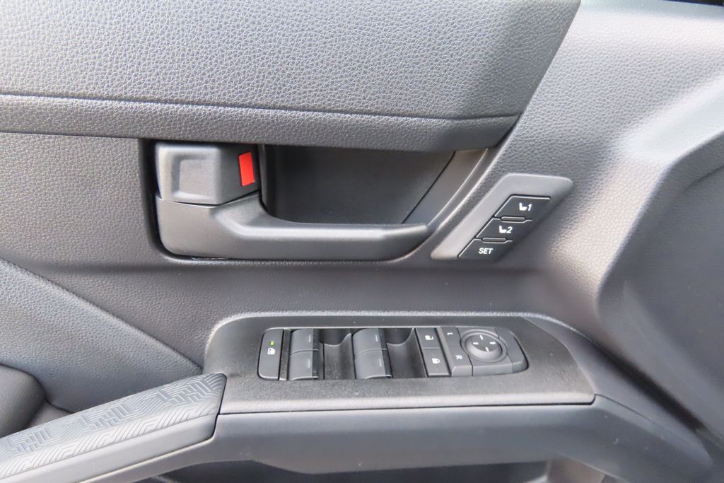 Thumbnail: 2026 Toyota 4Runner - 22