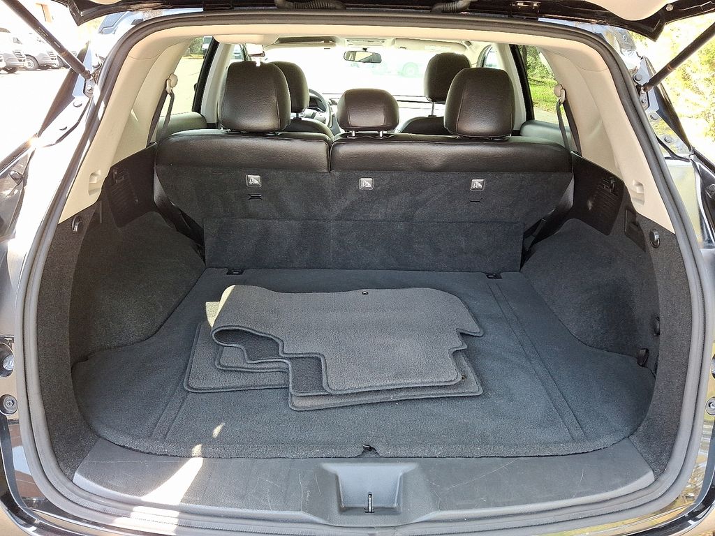 Thumbnail: 2015 Nissan Murano - 27