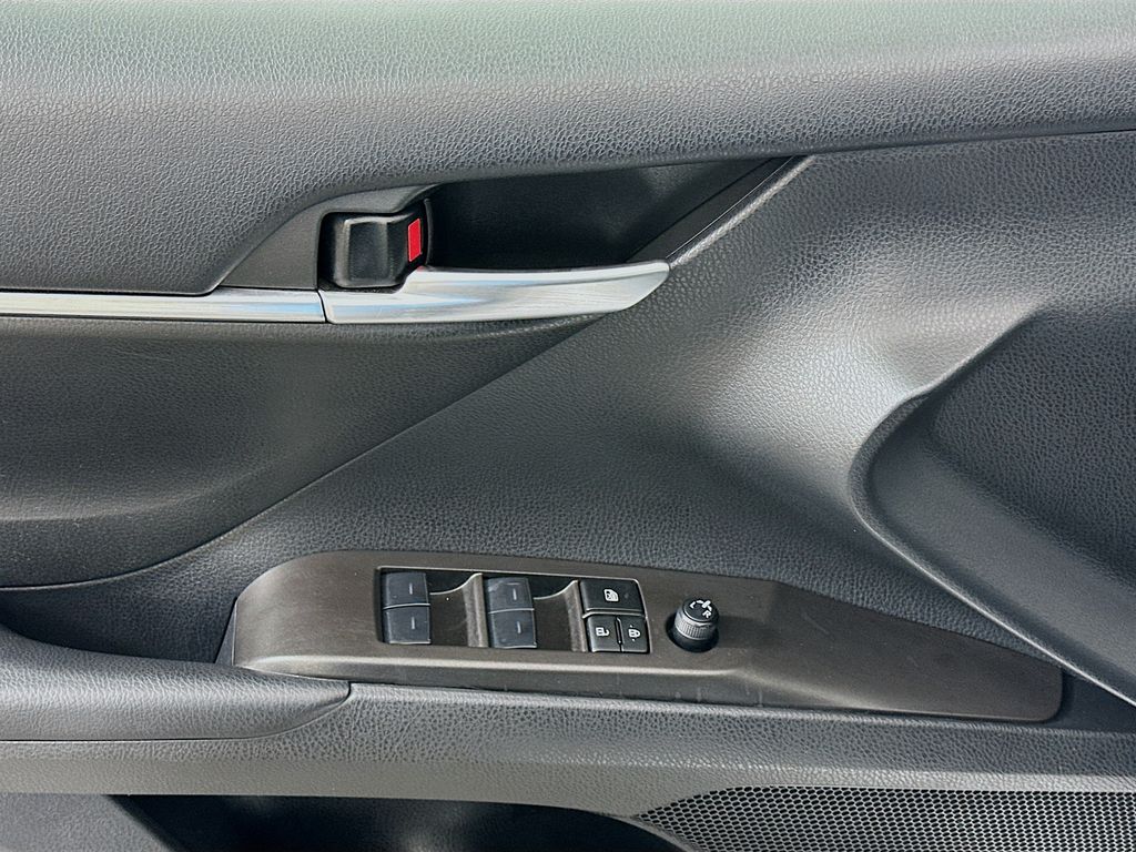 2024 Toyota Camry LE 17