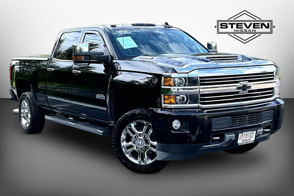 Black 2017 Chevrolet Silverado 2500HD Pickup Truck Four-Wheel Drive 6-Speed Automatic