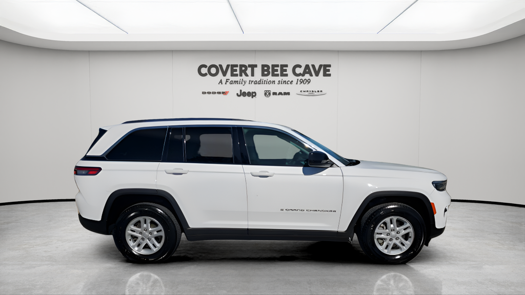 Used Car 2024 Jeep Grand Cherokee  Laredo For Sale Under $25,000 In Austin, Texas