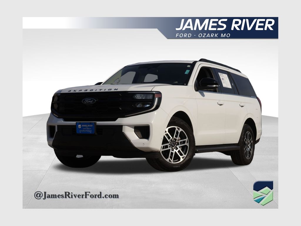 2025 Ford Expedition Active 4WD