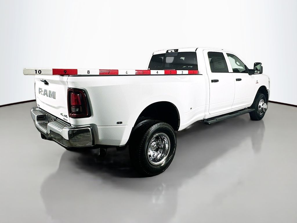New 2026 White Ram Tradesman 12in Dually image 7