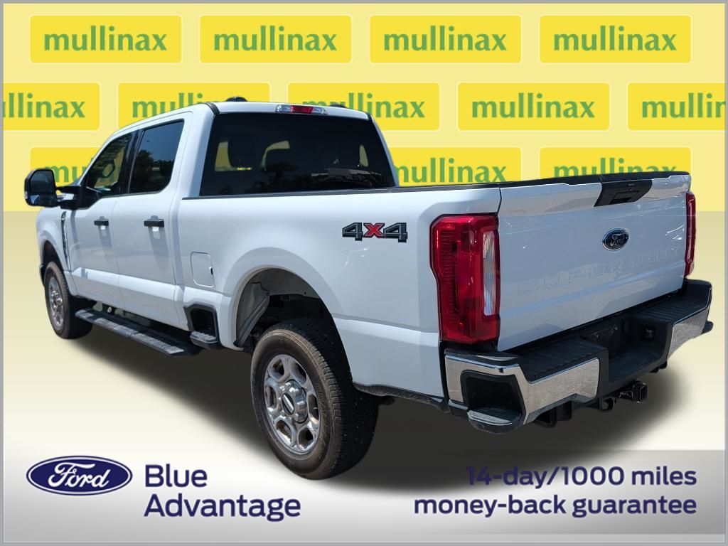 Certified Used 2025  Ford XLT image 3