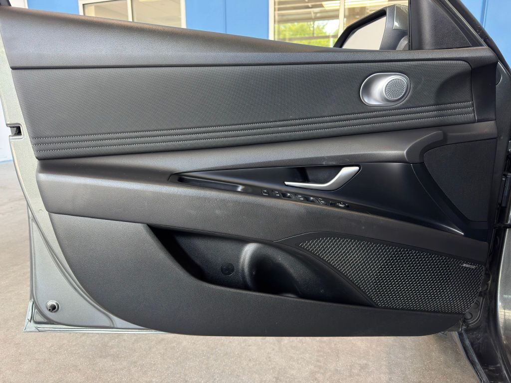 2024 Hyundai Elantra Limited Gray at Classic Elite Chevrolet Hwy 6