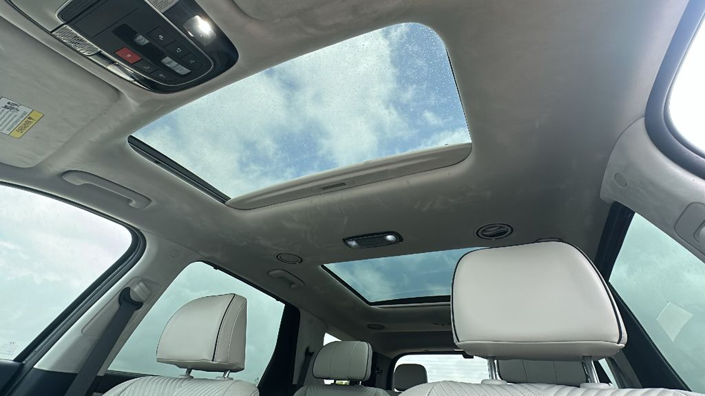 2024 Hyundai Palisade Calligraphy White at Big Star Chrysler Jeep Dodge Ram 