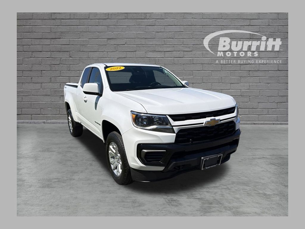 Summit White 2022 Chevrolet Colorado Pickup Truck Four-Wheel Drive 6-Speed Automatic