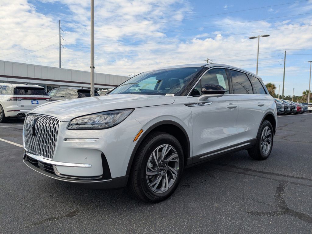 2025 Lincoln Corsair Premiere