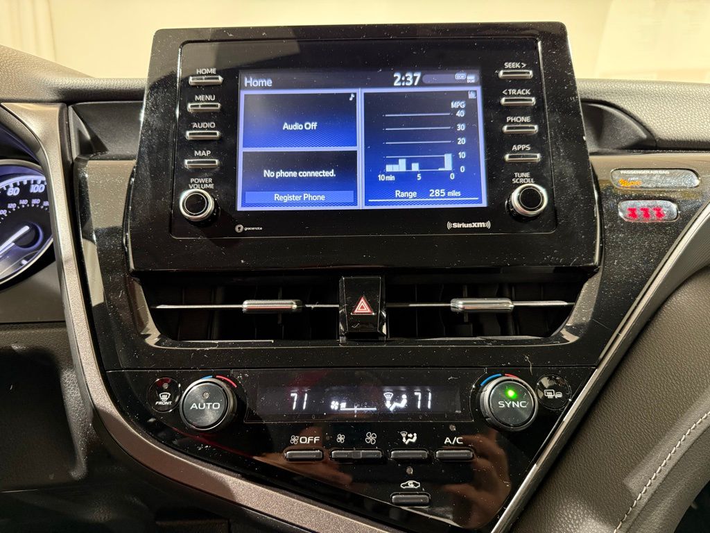 Thumbnail: 2023 Toyota Camry - 24