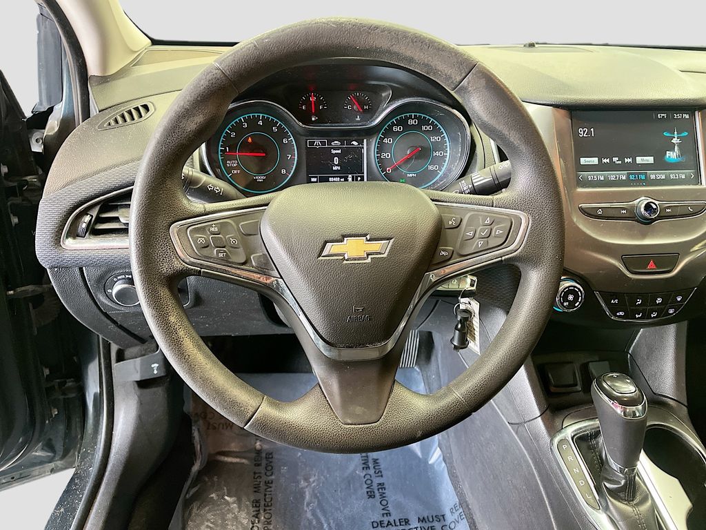 Used 2018 Graphite Metallic Chevrolet LT image 11